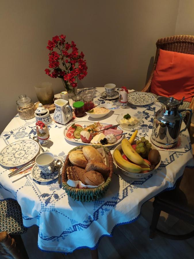 Gaestehaus Hoelting Homestay *